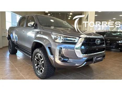 TOYOTA Hilux Caminhonete 2.8 16V SRV 4X4 DIESEL CABINE DUPLA AUTOM�TICO, Foto 3