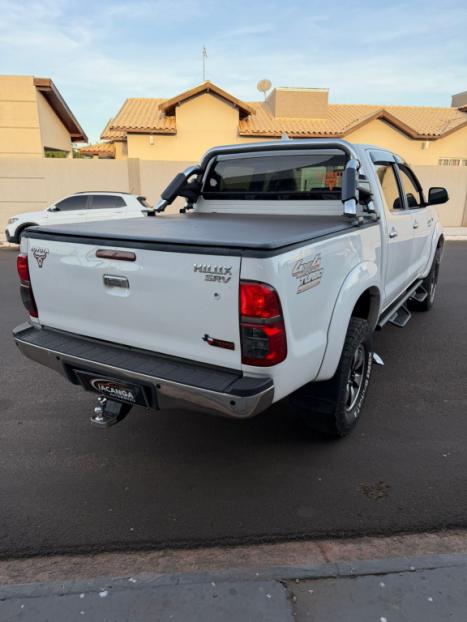 TOYOTA Hilux Caminhonete 3.0 4P 4X4 SRV TURBO DIESEL CABINE DUPLA, Foto 10