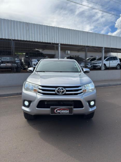 TOYOTA Hilux Caminhonete 2.7 16V 4P SRV FLEX CABINE DUPLA AUTOM�TICO, Foto 2