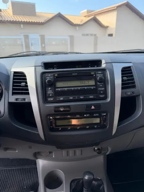 TOYOTA Hilux Caminhonete 3.0 16V 4P 4X4 SRV TURBO DIESEL CABINE DUPLA AUTOM�TICO, Foto 15