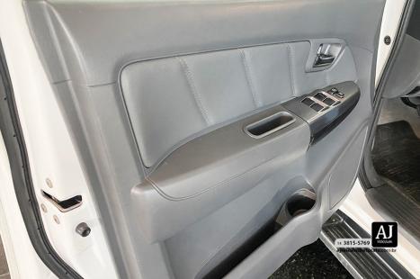 TOYOTA Hilux Caminhonete 2.7 16V 4P SRV FLEX 4X4  CABINE DUPLA AUTOM�TICO, Foto 12