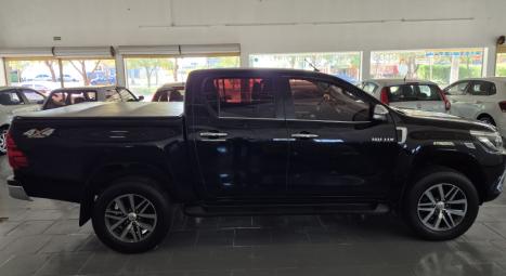 TOYOTA Hilux Caminhonete 2.8 16V SRX 4X4 TURBO DIESEL CABINE DUPLA AUTOM�TICO, Foto 7