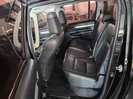 TOYOTA Hilux Caminhonete 2.8 16V SRX 4X4 TURBO DIESEL CABINE DUPLA AUTOM�TICO, Foto 9