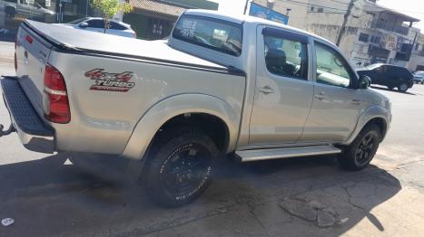TOYOTA Hilux Caminhonete 3.0 16V 4P 4X4 SRV TURBO DIESEL CABINE DUPLA AUTOM�TICO, Foto 4