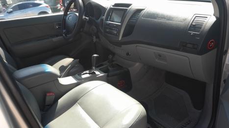 TOYOTA Hilux Caminhonete 3.0 16V 4P 4X4 SRV TURBO DIESEL CABINE DUPLA AUTOM�TICO, Foto 6