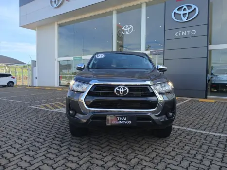 TOYOTA Hilux Caminhonete 2.8 16V SRV 4X4 DIESEL CABINE DUPLA AUTOM�TICO, Foto 2