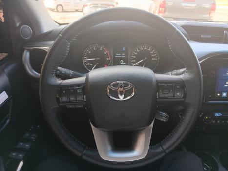 TOYOTA Hilux Caminhonete 2.8 16V SRV 4X4 DIESEL CABINE DUPLA AUTOM�TICO, Foto 14