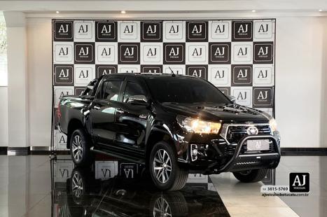 TOYOTA Hilux Caminhonete 2.8 16V SRV 4X4 DIESEL CABINE DUPLA AUTOM�TICO, Foto 3