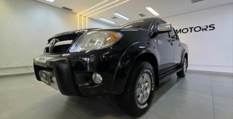 TOYOTA Hilux Caminhonete 3.0 4P 4X4 SRV TURBO DIESEL CABINE DUPLA AUTOM�TICO, Foto 3