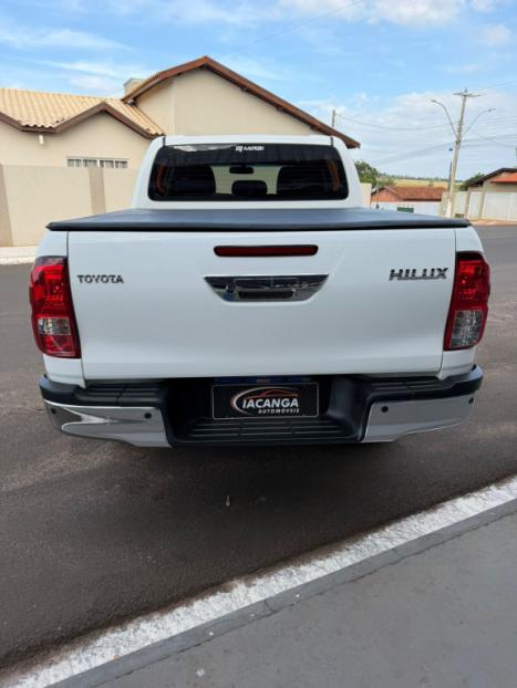 TOYOTA Hilux Caminhonete 2.8 16V 4P SR 4X4 DIESEL CABINE DUPLA AUTOM�TICO, Foto 7