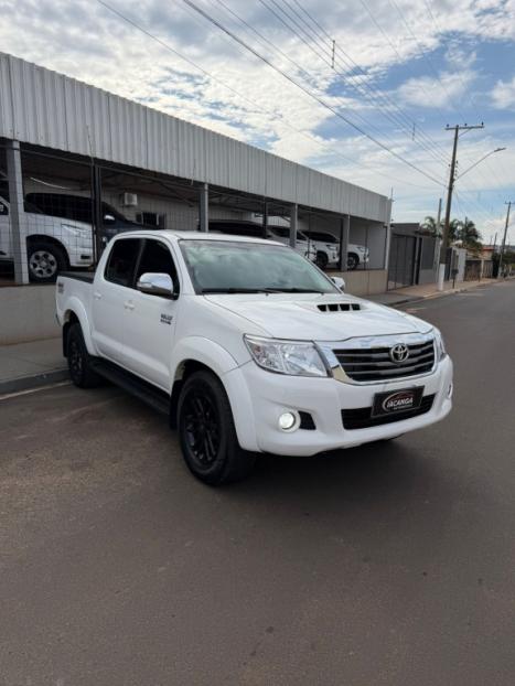 TOYOTA Hilux Caminhonete 3.0 16V 4P 4X4 SRV TURBO DIESEL CABINE DUPLA AUTOM�TICO, Foto 4