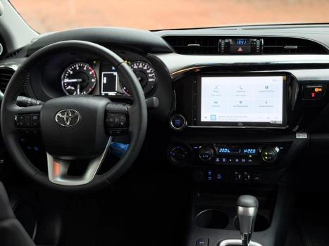 TOYOTA Hilux Caminhonete 2.8 16V 4P SRX DIESEL CABINE DUPLA, Foto 4