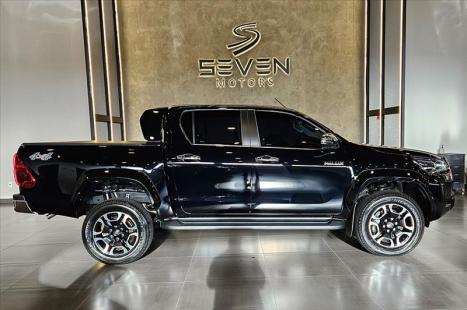 TOYOTA Hilux Caminhonete 2.8 16V SRX 4X4 DIESEL CABINE DUPLA AUTOM�TICO, Foto 6