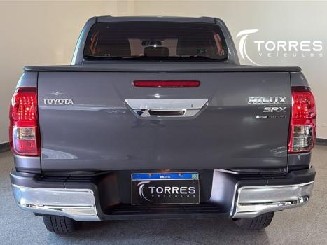 TOYOTA Hilux Caminhonete 2.8 16V  LOW M4FD 4X4 TURBO DIESEL CABINE DUPLA, Foto 7
