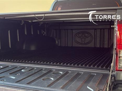 TOYOTA Hilux Caminhonete 2.8 16V  LOW M4FD 4X4 TURBO DIESEL CABINE DUPLA, Foto 8