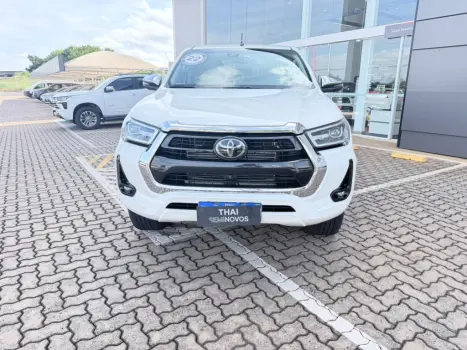 TOYOTA Hilux Caminhonete 2.8 16V SRX 4X4 DIESEL CABINE DUPLA AUTOM�TICO, Foto 2