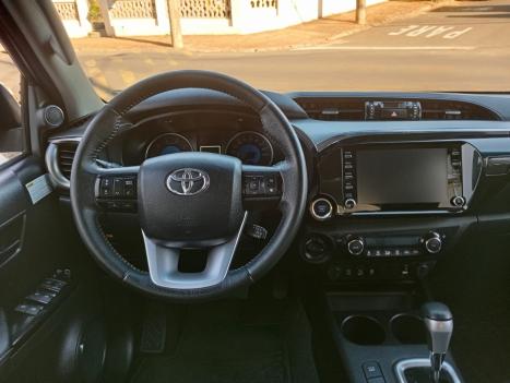 TOYOTA Hilux Caminhonete 2.8 16V SRV 4X4 DIESEL CABINE DUPLA AUTOM�TICO, Foto 10