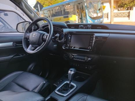 TOYOTA Hilux Caminhonete 2.8 16V SRV 4X4 DIESEL CABINE DUPLA AUTOM�TICO, Foto 11