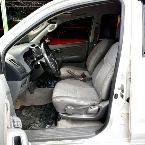 TOYOTA Hilux Caminhonete 3.0 4P 4X4 DIESEL CABINE DUPLA, Foto 11