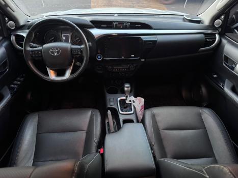 TOYOTA Hilux Caminhonete 2.8 16V SRV 4X4 DIESEL CABINE DUPLA AUTOM�TICO, Foto 6