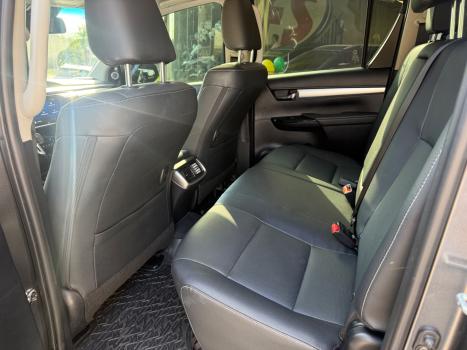 TOYOTA Hilux Caminhonete 2.8 16V SRX PLUS 4X4 TURBO DIESEL CABINE DUPLA AUTOM�TICO, Foto 8
