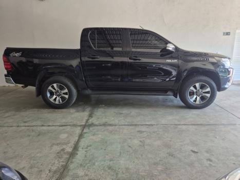 TOYOTA Hilux Caminhonete 2.8 16V SRV 4X4 DIESEL CABINE DUPLA AUTOM�TICO, Foto 5