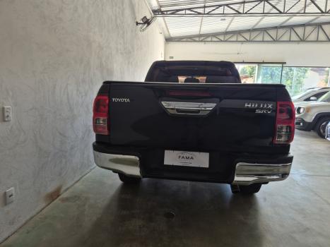 TOYOTA Hilux Caminhonete 2.8 16V SRV 4X4 DIESEL CABINE DUPLA AUTOM�TICO, Foto 6