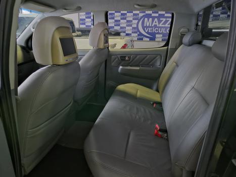TOYOTA Hilux Caminhonete 3.0 4P 4X4 SRV TURBO DIESEL CABINE DUPLA AUTOM�TICO, Foto 7