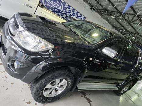 TOYOTA Hilux Caminhonete 3.0 4P 4X4 SRV TURBO DIESEL CABINE DUPLA AUTOM�TICO, Foto 1
