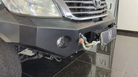 TOYOTA Hilux Caminhonete 3.0 4P 4X4 SRV TURBO DIESEL TOP CABINE DUPLA AUTOM�TICO, Foto 20