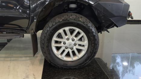 TOYOTA Hilux Caminhonete 3.0 4P 4X4 SRV TURBO DIESEL TOP CABINE DUPLA AUTOM�TICO, Foto 22