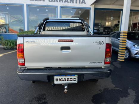 TOYOTA Hilux Caminhonete 3.0 4P 4X4 SRV TURBO DIESEL CABINE DUPLA AUTOM�TICO, Foto 16