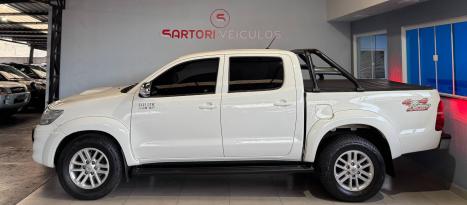 TOYOTA Hilux Caminhonete 3.0 4P 4X4 SRV TURBO DIESEL CABINE DUPLA AUTOM�TICO, Foto 5