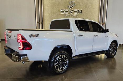 TOYOTA Hilux Caminhonete 2.8 16V SRX 4X4 DIESEL CABINE DUPLA AUTOM�TICO, Foto 5