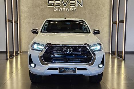 TOYOTA Hilux Caminhonete 2.8 16V SRX 4X4 DIESEL CABINE DUPLA AUTOM�TICO, Foto 8