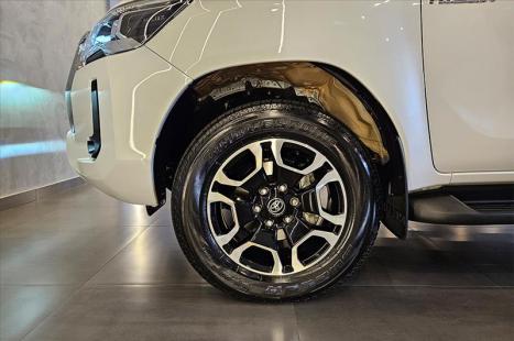 TOYOTA Hilux Caminhonete 2.8 16V SRX 4X4 DIESEL CABINE DUPLA AUTOM�TICO, Foto 12