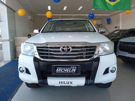 TOYOTA Hilux Caminhonete 2.7 16V 4P SRV FLEX 4X4  CABINE DUPLA AUTOM�TICO, Foto 3