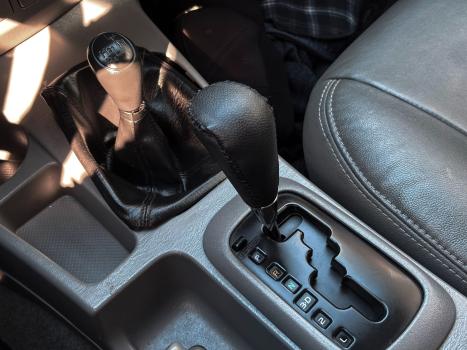 TOYOTA Hilux Caminhonete 3.0 4P 4X4 SRV TURBO DIESEL CABINE DUPLA AUTOM�TICO, Foto 8