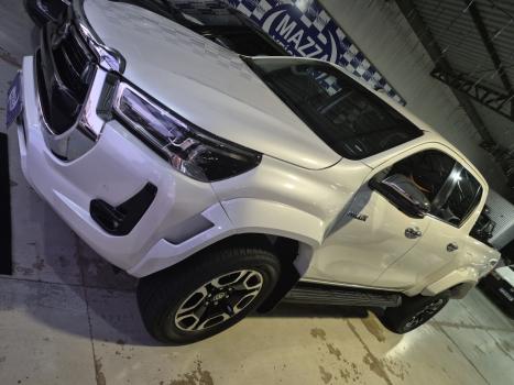 TOYOTA Hilux Caminhonete 2.8 16V SRX PLUS 4X4 TURBO DIESEL CABINE DUPLA AUTOM�TICO, Foto 1