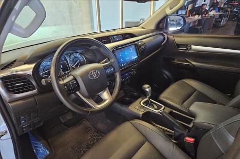 TOYOTA Hilux Caminhonete 2.8 16V SRV 4X4 DIESEL CABINE DUPLA AUTOM�TICO, Foto 13