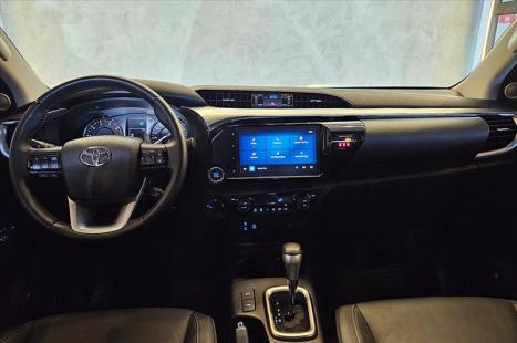 TOYOTA Hilux Caminhonete 2.8 16V SRV 4X4 DIESEL CABINE DUPLA AUTOM�TICO, Foto 15