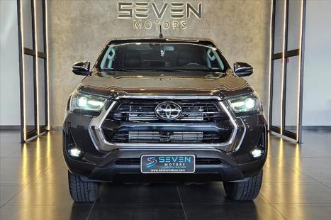 TOYOTA Hilux Caminhonete 2.8 16V SRX 4X4 DIESEL CABINE DUPLA AUTOM�TICO, Foto 8