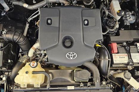 TOYOTA Hilux Caminhonete 2.8 16V SRX 4X4 DIESEL CABINE DUPLA AUTOM�TICO, Foto 12