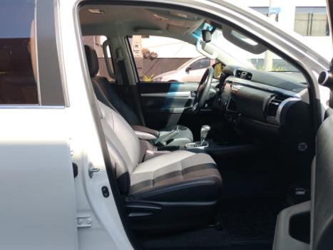 TOYOTA Hilux Caminhonete 2.8 16V SRX 4X4 TURBO DIESEL CABINE DUPLA AUTOM�TICO, Foto 11