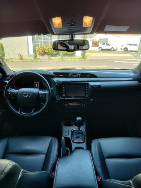 TOYOTA Hilux Caminhonete 2.8 16V SRX 4X4 DIESEL CABINE DUPLA AUTOM�TICO, Foto 7