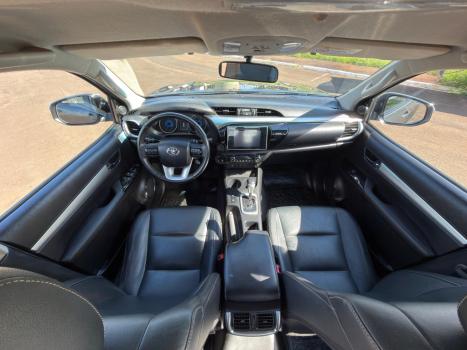 TOYOTA Hilux Caminhonete 2.8 16V SRX 4X4 DIESEL CABINE DUPLA AUTOM�TICO, Foto 7