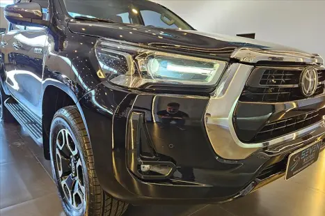 TOYOTA Hilux Caminhonete 2.8 16V 4P SRX DIESEL CABINE DUPLA, Foto 10