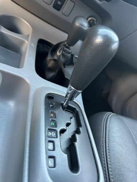 TOYOTA Hilux Caminhonete 3.0 4P 4X4 SRV TURBO DIESEL CABINE DUPLA AUTOM�TICO, Foto 13