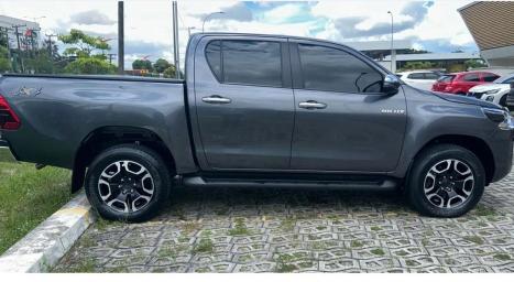 TOYOTA Hilux Caminhonete 2.8 16V SRV 4X4 DIESEL CABINE DUPLA AUTOM�TICO, Foto 4