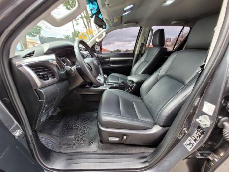 TOYOTA Hilux Caminhonete 2.8 16V SRV 4X4 DIESEL CABINE DUPLA AUTOM�TICO, Foto 13